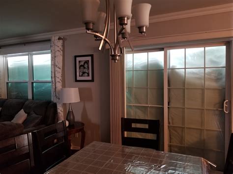 Los vecinos comentan el tiempo en newburgh tras la gran nevada 2