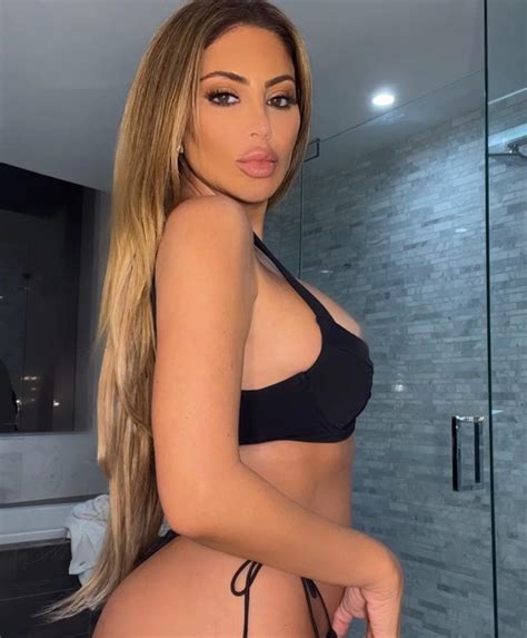 Larsa Pippen Folds Leg In Stringy Nude Bikini – GoodBadBreaking