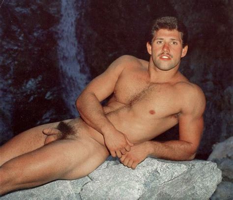 Vintage Is Happening! | Daily Squirt