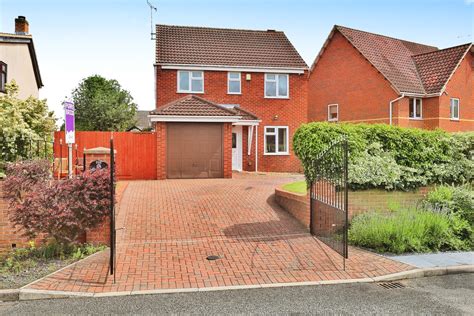 2 Houses & Flats For Sale in Ollerton | Purplebricks