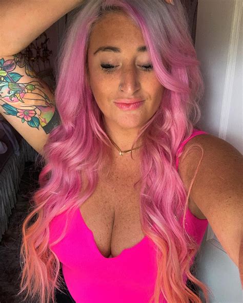 Lycia Faith Short Hair