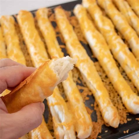 Homemade Cheese Breadsticks Recipe - The Black Peppercorn