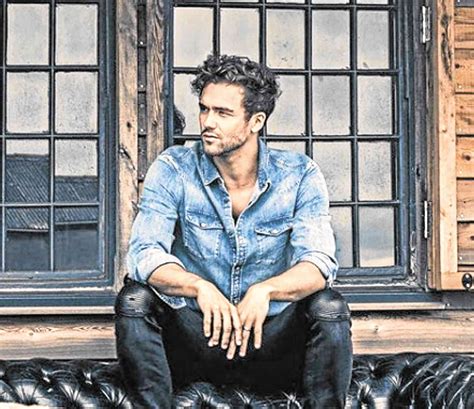 Regular PH visits part of Andy Brown’s ‘life mission’ | Inquirer