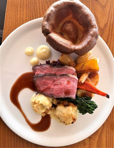 Seasonal Menus | Watersmeet Hotel