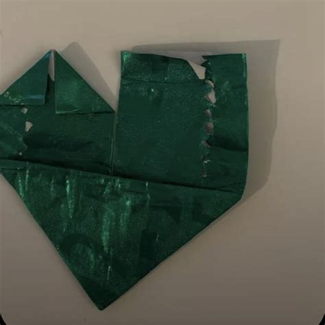 How to Make Hearts out of Gum Wrappers : r/lovegestures