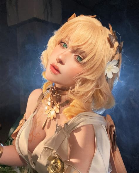 Vic (*´꒳`*) (@ravvcoser) • Instagram photos and videos