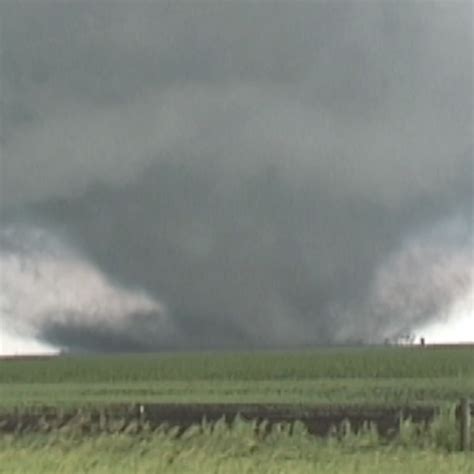 Lakers Owner Jeanie Buss Once Posed For Playboy Magazine - The Spun