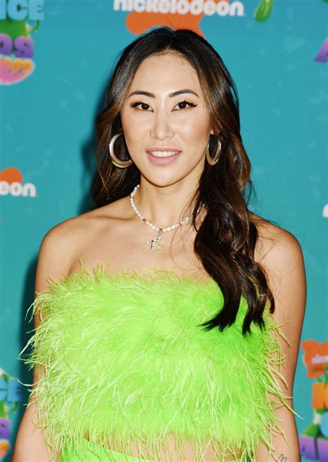LIZZY CAPRI at 2023 Nickelodeon’s Kids’ Choice Awards in Los Angeles 03
