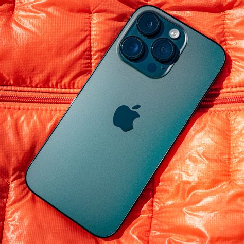 The New iPhone 14 Pro Isn’t the Only Device You Need for Adventure. But It’s Close. - Outside Online