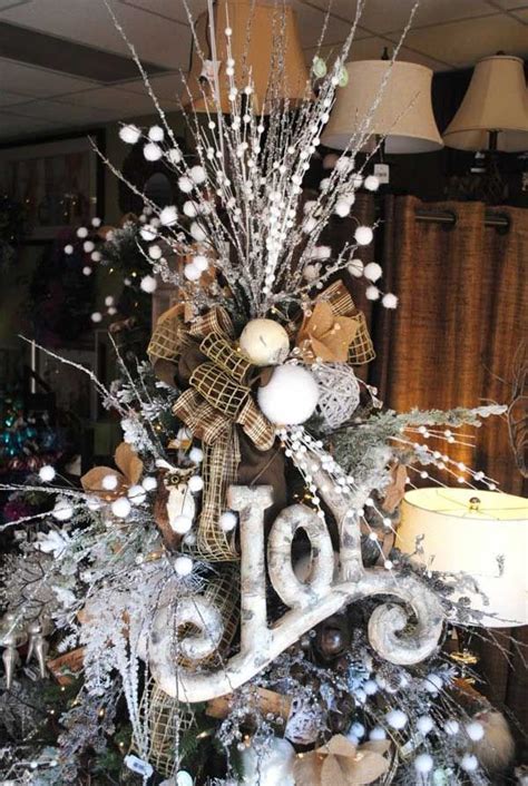 25 UNIQUE CHRISTMAS TREE TOPPERS TO COMPLETE YOUR CHRISTMAS TREE ...
