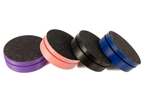 spinner  compact figure skating spinner