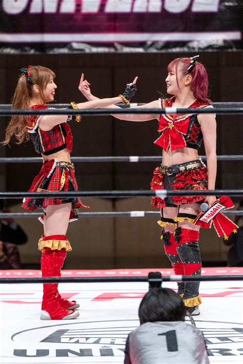 Maki Itoh and Mizuki at the 10.24 TJPW show : r/stardomjoshi
