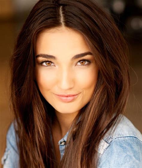 Hailee Lautenbach's Instagram, Twitter & Facebook on IDCrawl