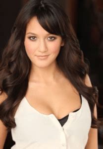 Shannon Chan-Kent - Biography, Height & Life Story | Super Stars Bio