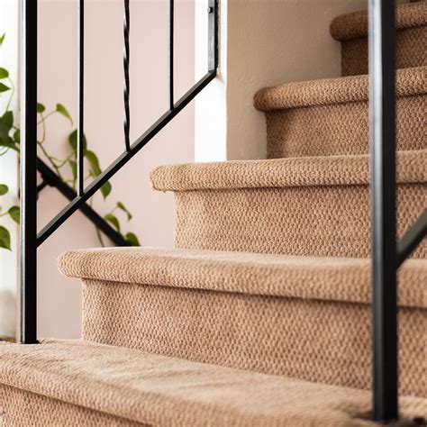 How To Lay Carpet On Stair Treads Only | Homeminimalisite.com