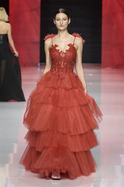 Spain Fashion Bridal 2025 Fashion Show | The Impression