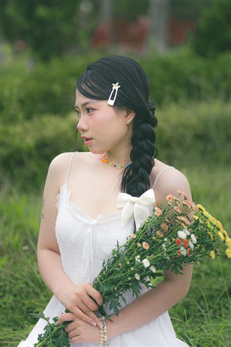 +To+The+First++E+4s+White+Background+Stock+Images+Or+Kuccha+Kaam+Hai+Na