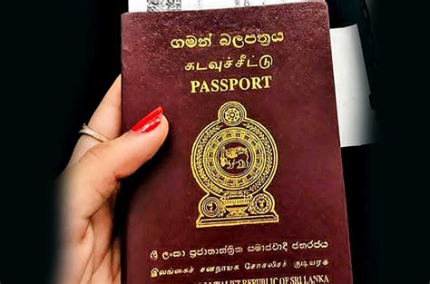 Long queues near the Battaramulla Passport Office has ended - DailyNews