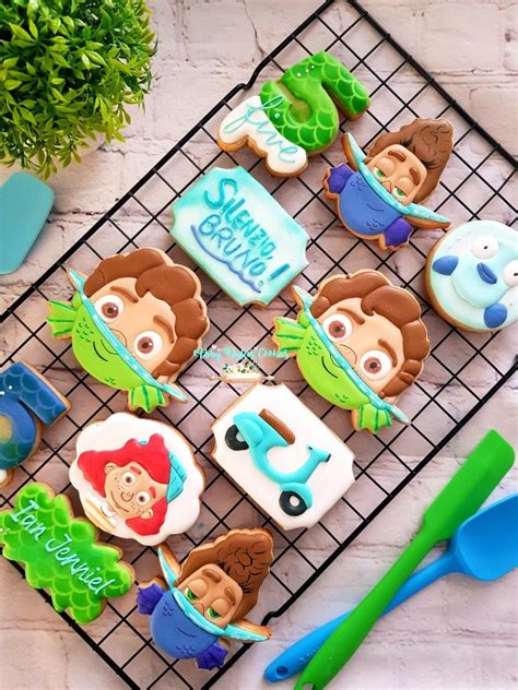 Galletas en royal icing, Luca Disney Baby Boy 1st Birthday Party, 2nd ...