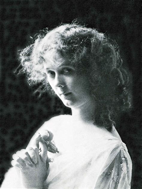 Quem Foi Isadora Duncan - RETOEDU