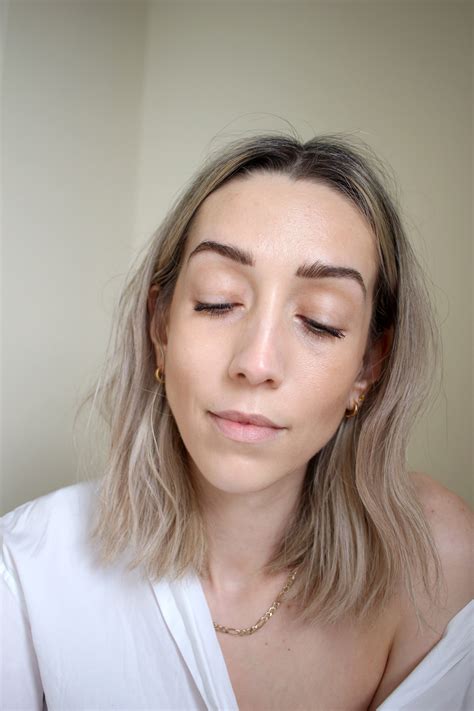 Shiseido Synchro Skin Self Refreshing Tint and Concealer – The Lovecats Inc