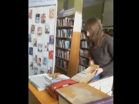 Что будет, если через 11 ЛЕТ сдать книгу в библиотеку? - YouTube