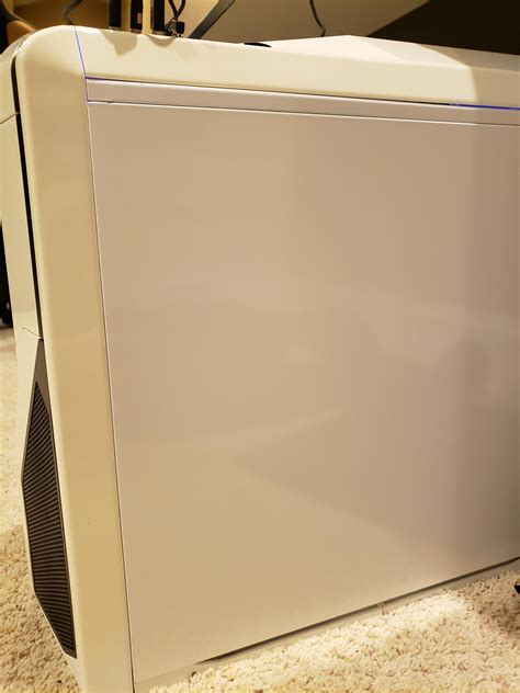 phantom  case turning yellow nzxt