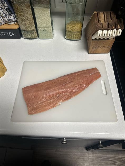 Is this salmon okay to eat? I’m thinking of throwing it out.. it’s from