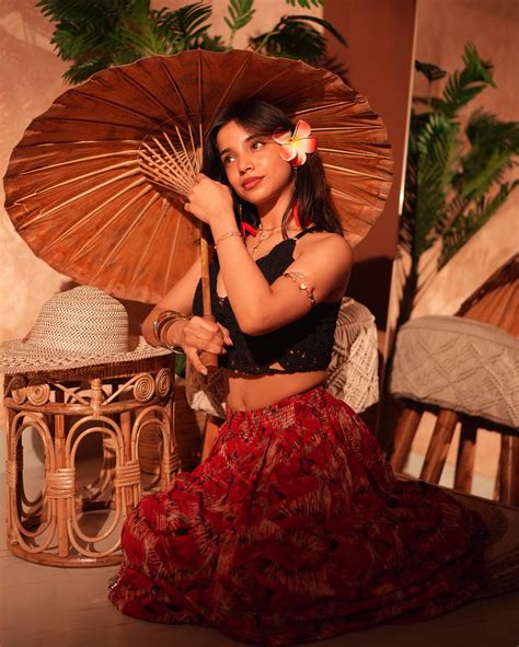 Muskan Karia (@muskankaria) • Instagram photos and videos