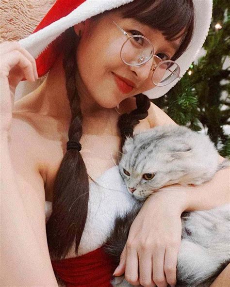 Deerlong เปิดวาร์ปสาวสวย Onlyfans สุดน่ารัก เซ็กซี่ | Warphubs