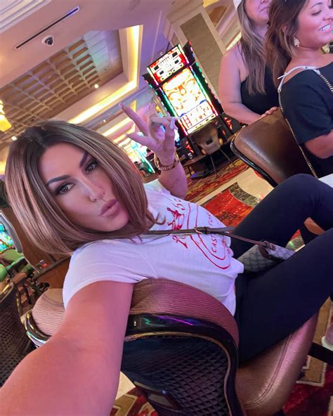 Misskatietx - Up ready to do it again | Facebook