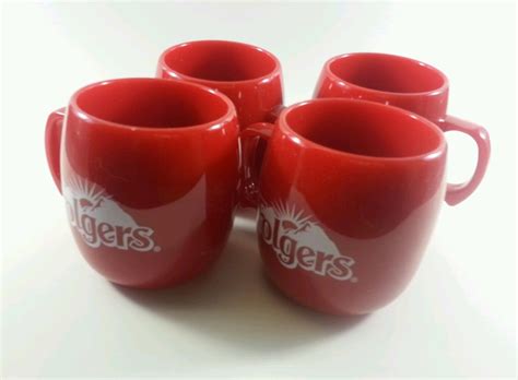 Folgers plastic coffee mugs set of 4 red high gloss NEW Quickpoint ...