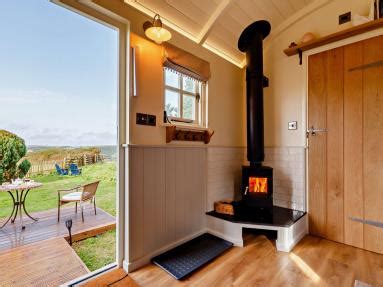 Cottages in Cornwall with hot tub | Hot Tub Holidays in Cornwall