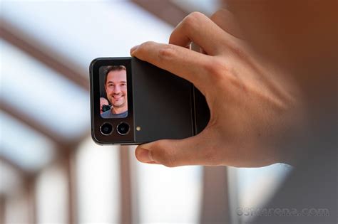 Samsung Galaxy Z Flip4 review: Camera, photo and video quality