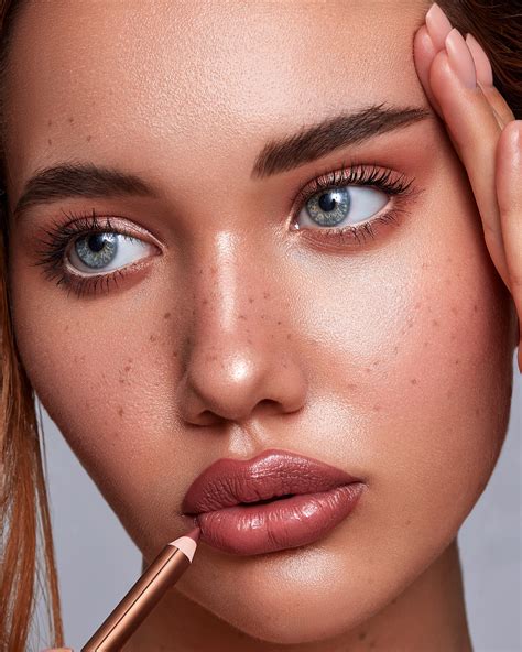 Beauty Portfolio | International Make-up Artist Tina Derkse, Thailand