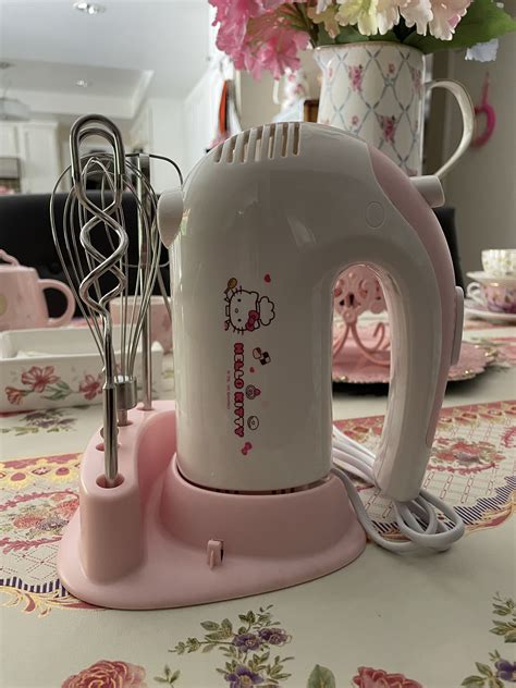 370 ℋℯ𝓁𝓁ℴ 𝓀𝒾𝓉𝓉𝓎 ideas in 2025 | hello kitty, kitty, hello kitty items