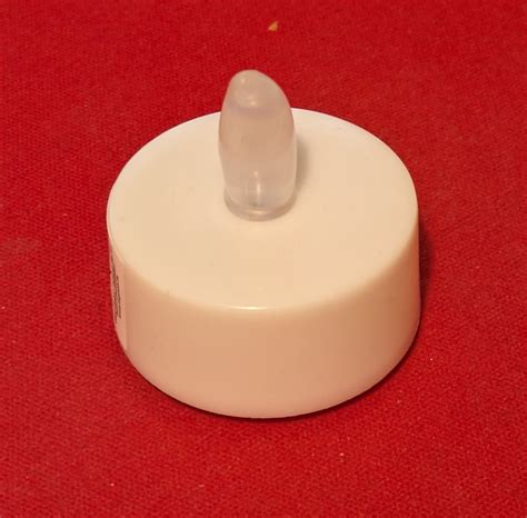 Revisiting Candle Flicker-LEDs: Now with integrated Timer · Tim's Blog