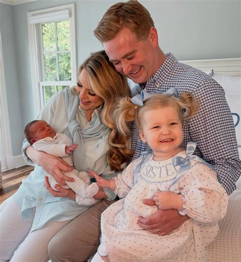 Fox News correspondents Peter Doocy and Hillary Vaughn welcome baby No