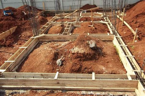 membuat pondasi batu  tips  kontraktor rumah mewah