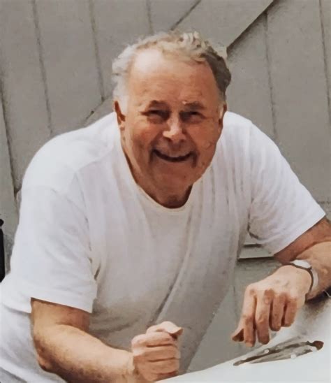 A search tool for the runge mortuary & crematory obituaries now 7