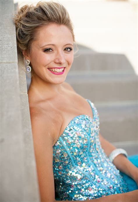 Image result for professional prom picture ideas | Prom photography