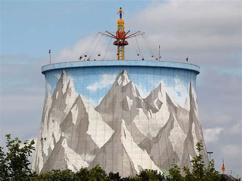 Weirdest Towers 9 – Fubiz Media
