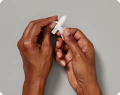 how to put in progesterone suppositories