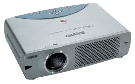 Sanyo PLC-SU30 3LCD Projector Specs