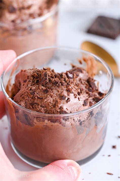 Easy Low Calorie Ice Cream {2 Ingredient Recipe}