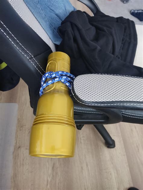 DIY fleshlight mount : r/fleshlight