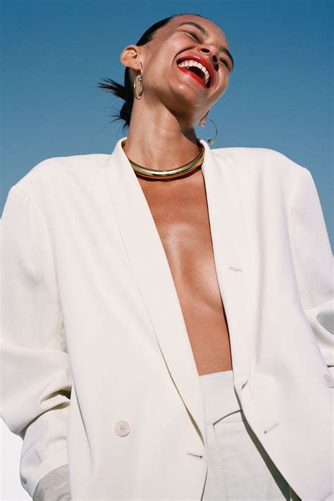 “Comedy Is The Opposite Of Fear”: How Humour Helped Harriet Kemsley