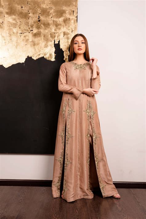 Nude Luxe – Iqra Iqbal Official
