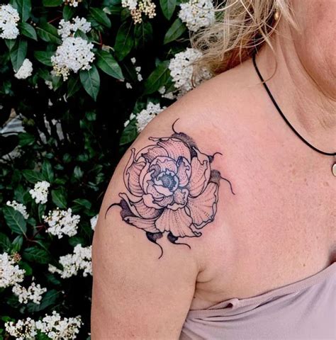 61 Colorful And Versatile November Birth Flower Tattoo Ideas