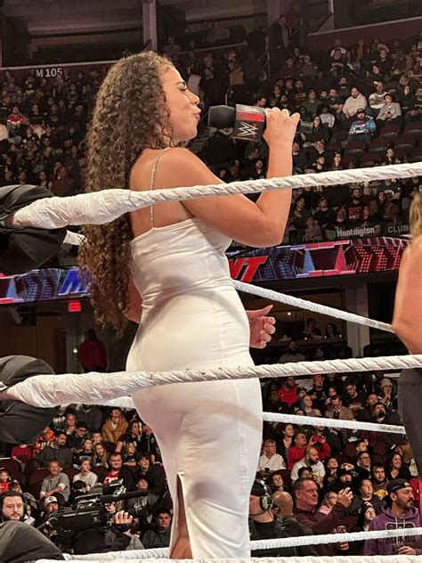 Samantha Irvin : r/LadiesOfWrestling